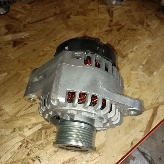 Alternator Opel Vectra C, Astra H 1.9 diesel