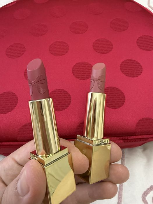 Помада от Estee Lauder. Original. Новая