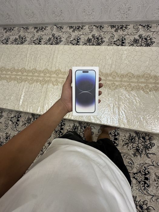 IPHONE 14 pro 256gb hamajoyi radnoy 77 yomkisy