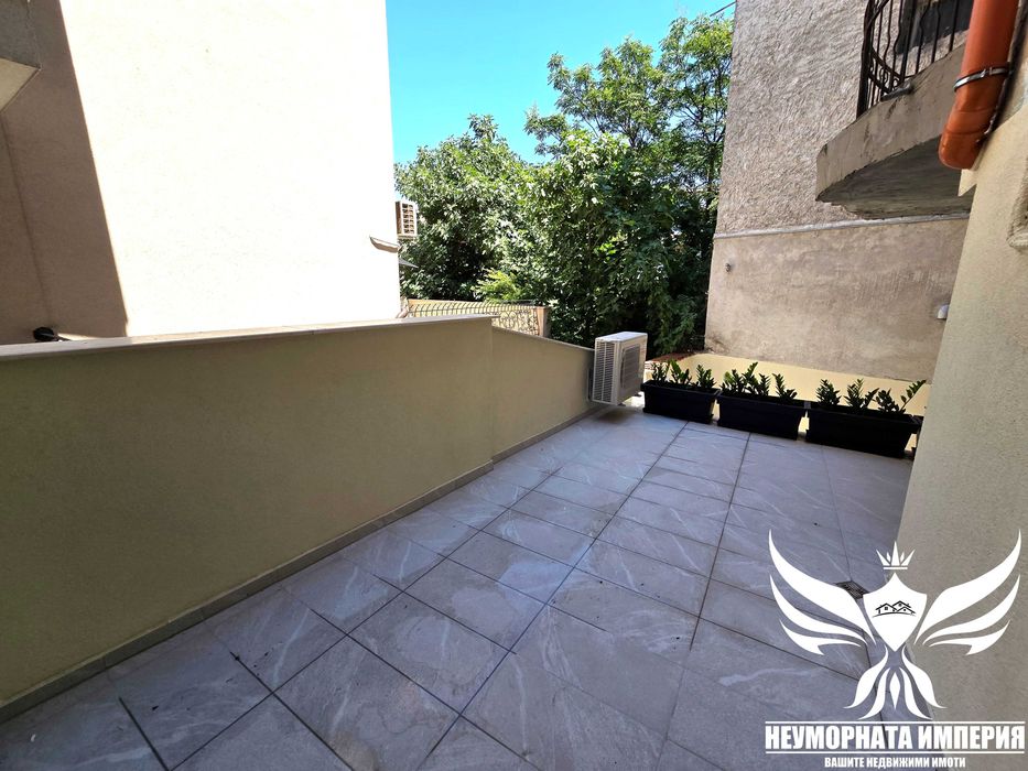 Продавам ново помещение, офис, студио, магазин 100кв. Пловдив център