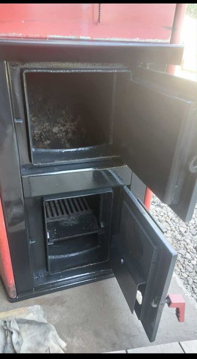 CENTRALA PE LEMNE HOVAL cu boyler inclus 47kW