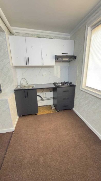 Люкс 1х комнатная квартира переделено 2х ком на 1-этаже Вокзал Саодат