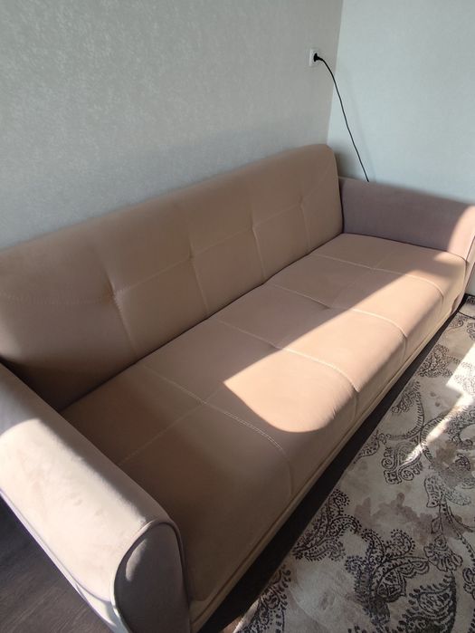 Продам диван хорошом состояние