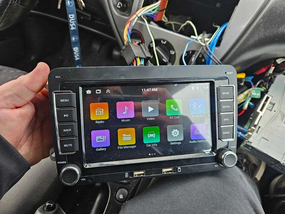 Android мултимедия за VW Passat B6/B7, Golf 5/6, Jetta, Touran – CarPlay / Android Auto