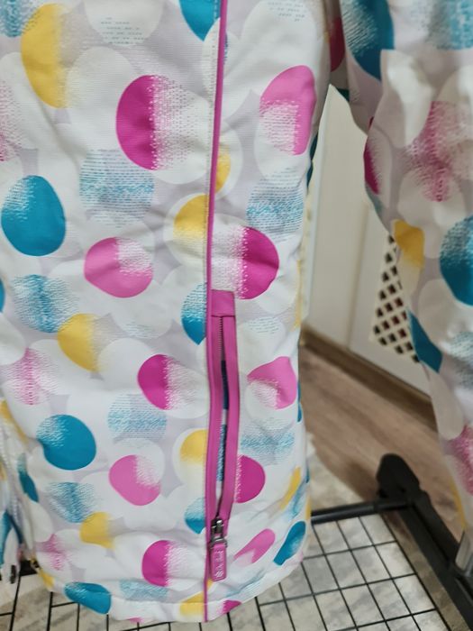 Куртка зимняя на девочку