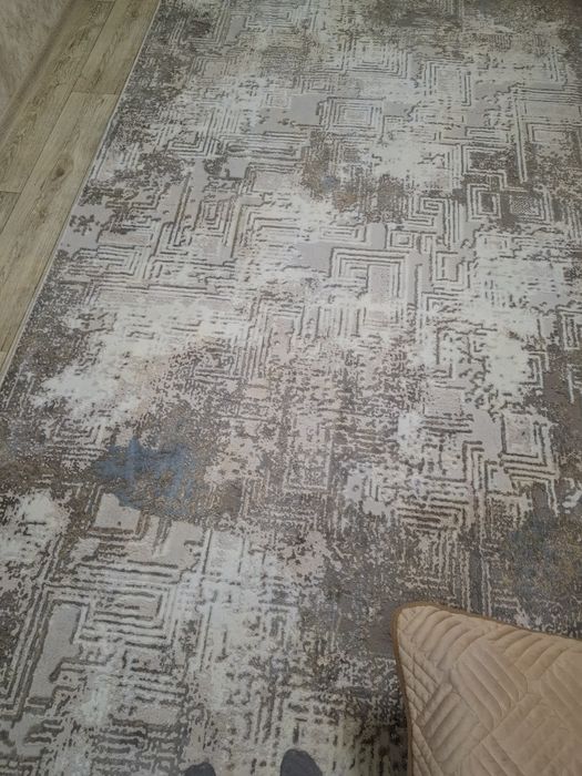 Продам ковер 2×4