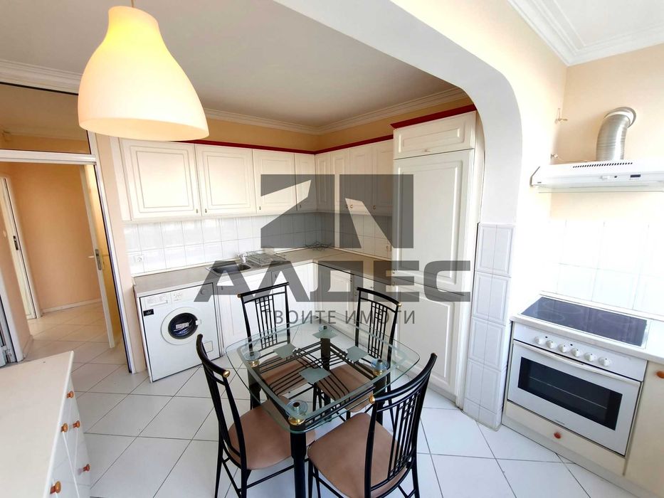 Дава се под наем Тристаен апартамент в София, Младост 1 - 95 кв.м за 797.64 € - Снимка #4