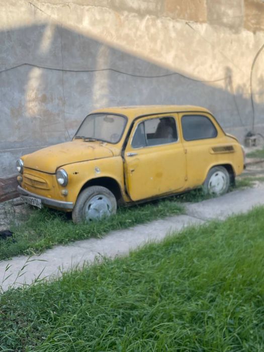 Eski holda mashina