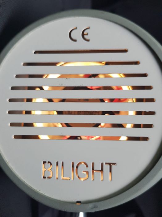 Dispozitiv optic auto