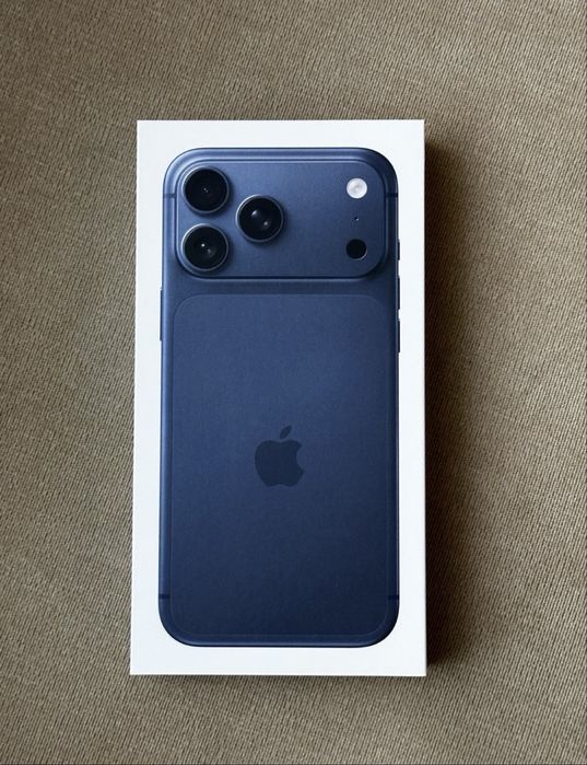 Айфон 17pro max