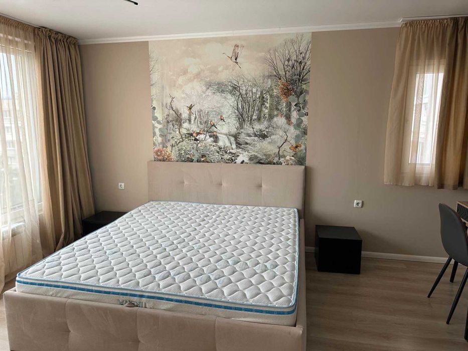 Дава се под наем Двустаен апартамент в София, Света Троица - 70 кв.м за 504.9 € - Снимка #1