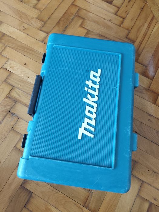 Cutie pentru Makita