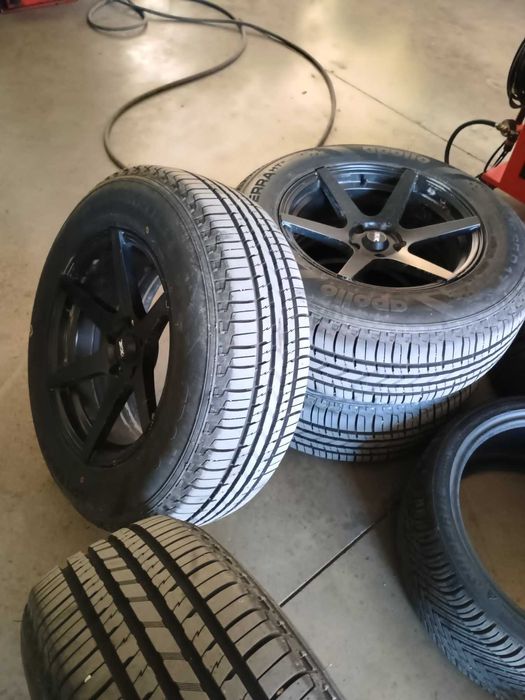 Гуми 17" 245/65/17