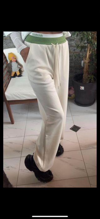 Дамски дънки налични