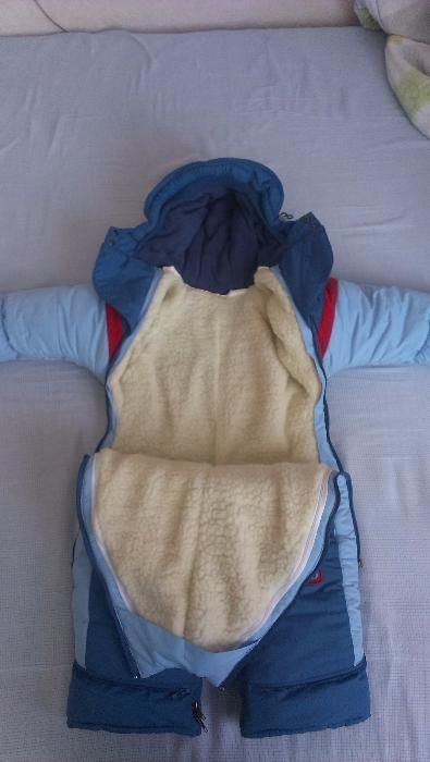 Продаю комбинезон-трансформер