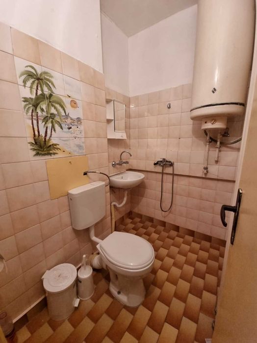 Дава се под наем Едностаен апартамент в Пловдив, Тракия - 36 кв.м за 175 € - Снимка #9