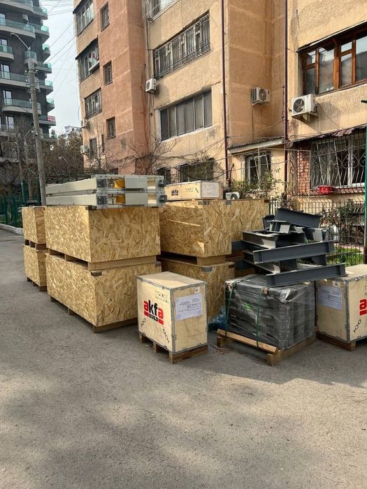 Продается 2х ком квартира, ориентир: Госпитальный рынок/Макро, 70м²