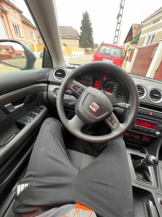 De vanzare seat exeo st