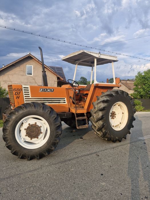 Tractor Fiat 680 4×4