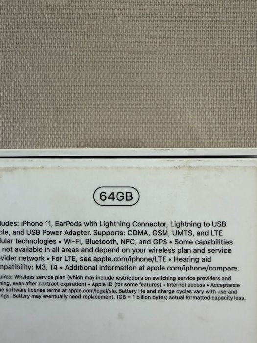 Продам айфон 11