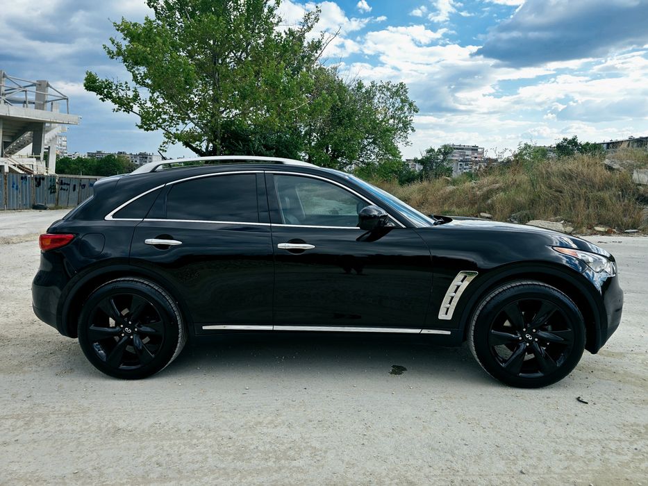 Mercedes S350 2010 facelift w221 / Infiniti qx70 3.7 v6 2014