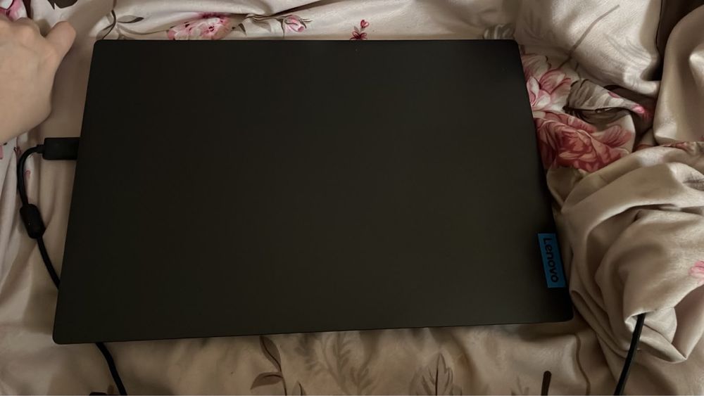 Laptop Lenovo + tastatura