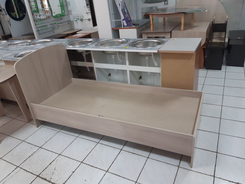 Продам тумба-мойки, умывальник.