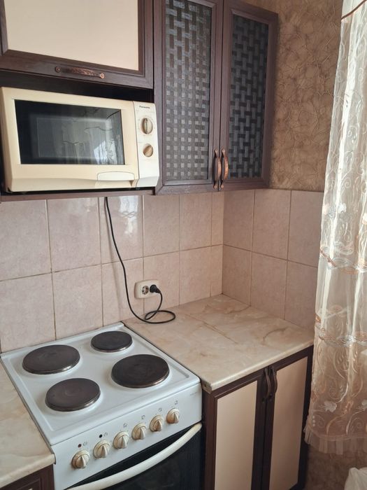 Кухонный гарнитур в отличном состоянии