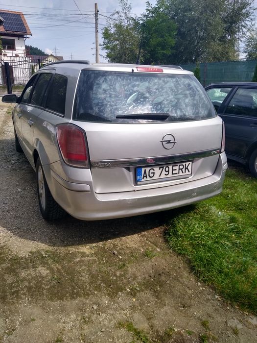 Vând Opel Astra H