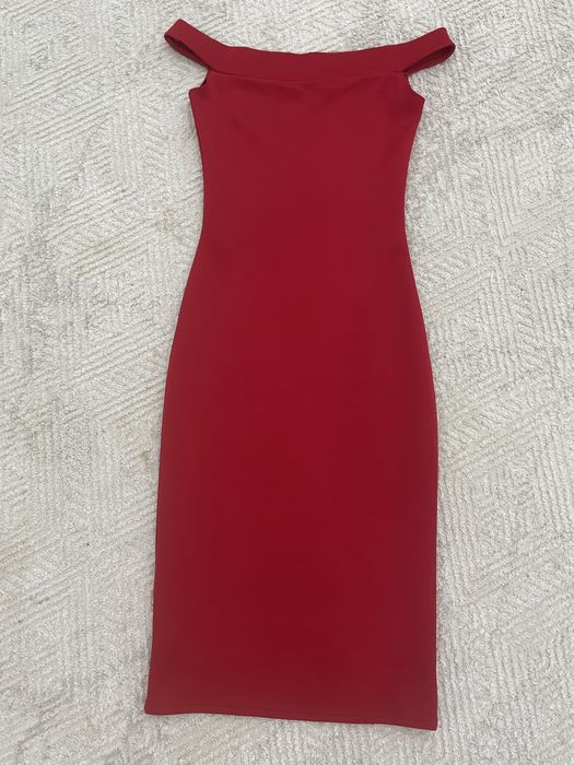 Продам платье 4000