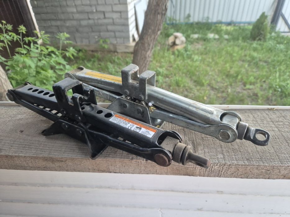 Домкраты оригинал