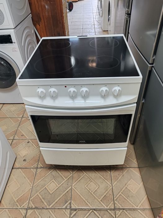Свободно стояща печка с керамичен плот Voss Electrolux  с 2 години гаранция!