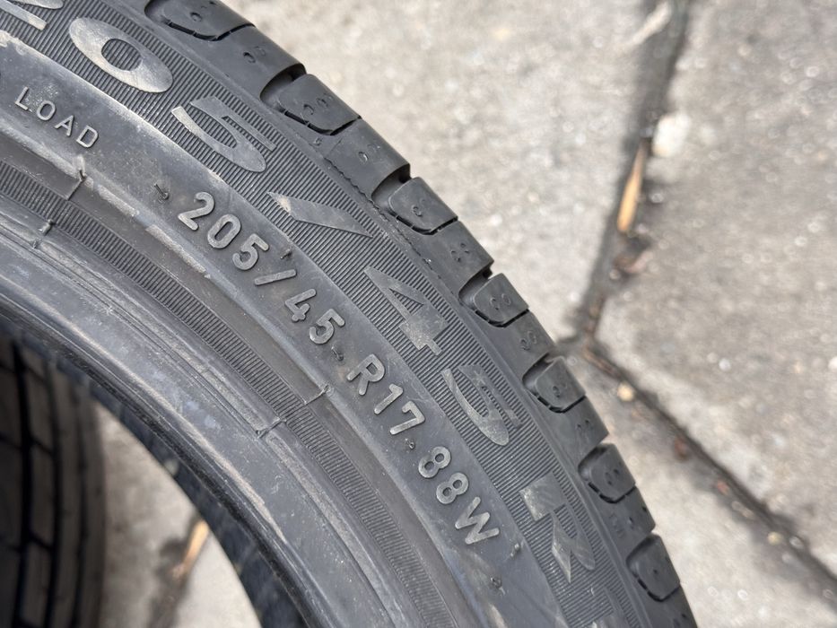 205/45/R17 Pirelli Cintorato 2бр летни RunFlat dot4917