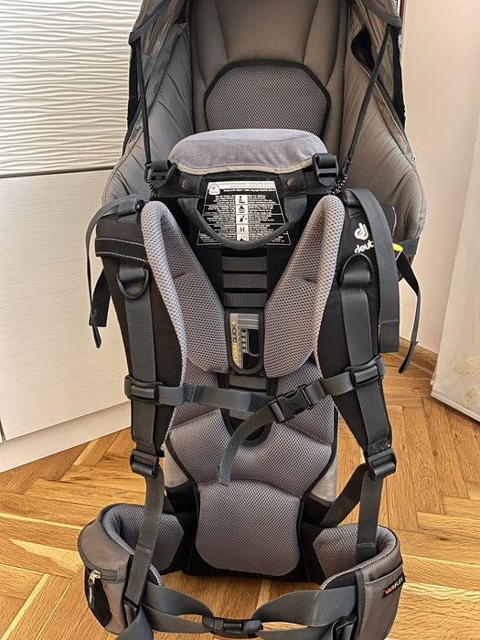 Deuter Kid Comfort III туристическа раница за носене на дете