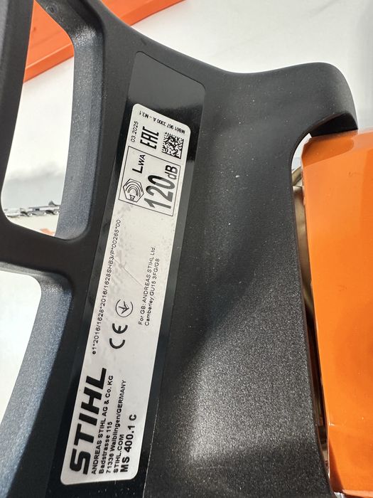 Stihl 400 C drujba taiat lemn