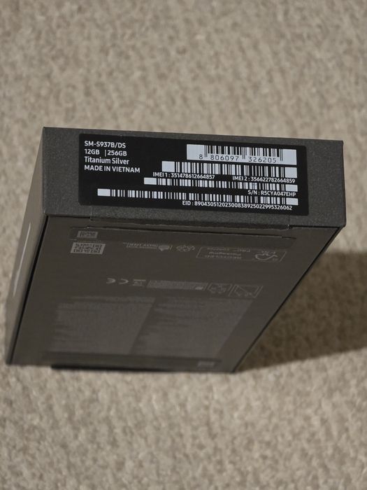 Telefon Samsung Galaxy S25 Edge, 12GB RAM, 256GB, 5G, Titanium Silver