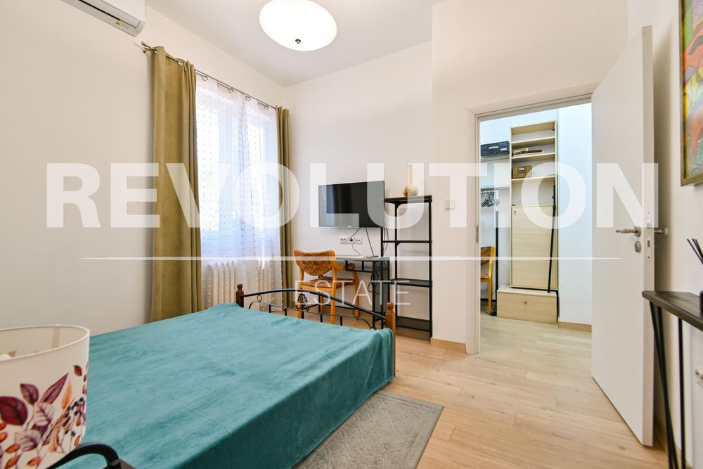 Дава се под наем Двустаен апартамент в София, Център - 60 кв.м за 800 € - Снимка #10