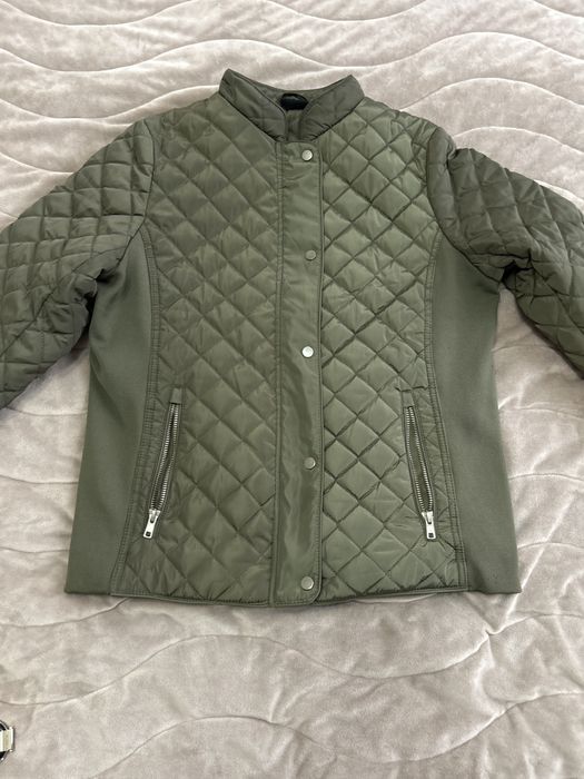 Дамско олекотено яке