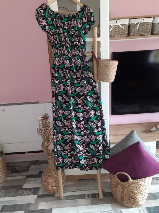 Рокли по 7 евро .