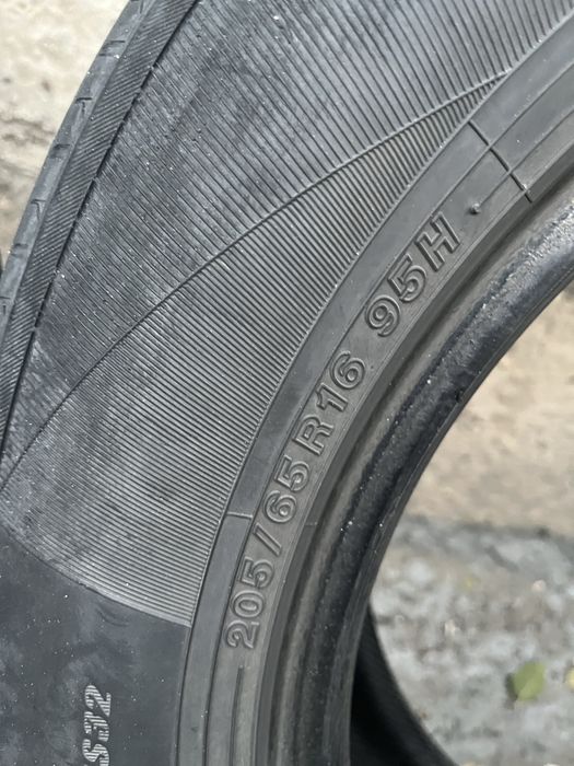 Продам шины  якохамо