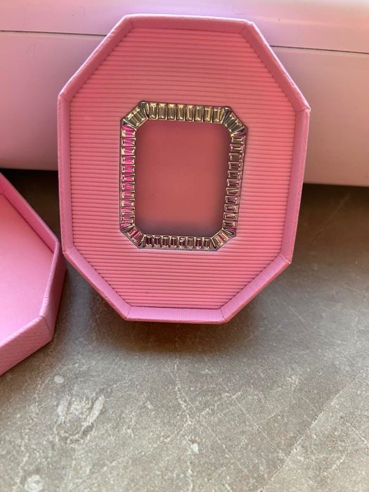 Swarovski Кейс за часовник iPhone watch