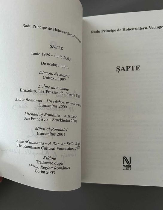 Cartea „Șapte” Radu Hohenzollern-Veringen, excelentă, cu autograf