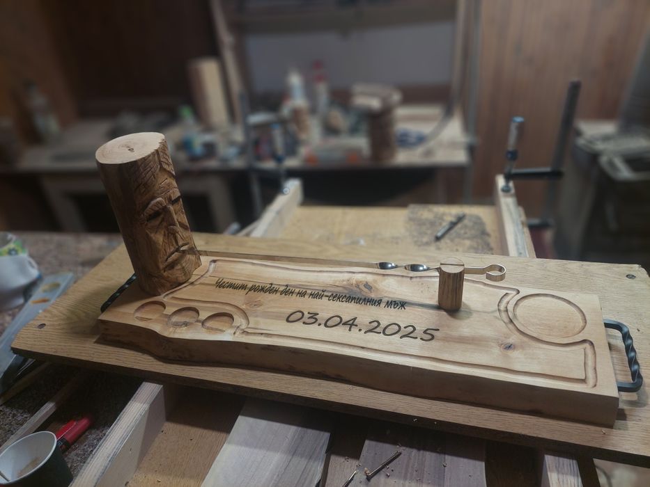 Дъски за мезета и подноси