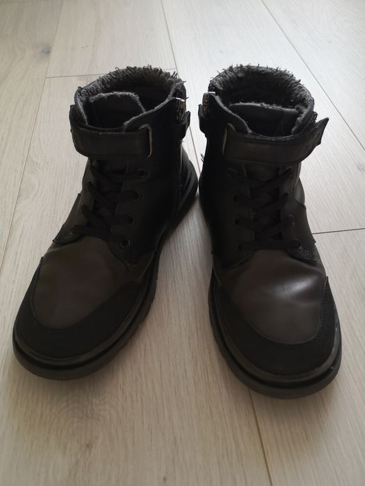 Mayoral боти за момче