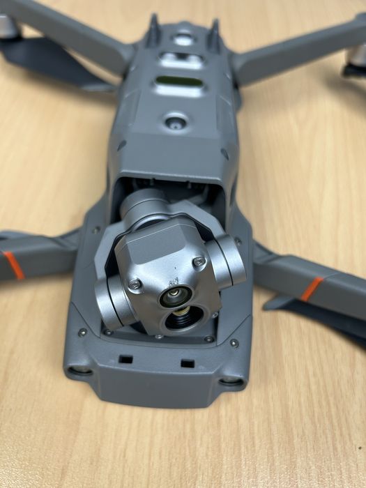 DJI Mavic 2 Enterprise Dual Thermal Camera-професионален дрон с термокамера. Звукови и светлинни аксесоари, 6 батерии, RC Pro, твърд кейс. Термография