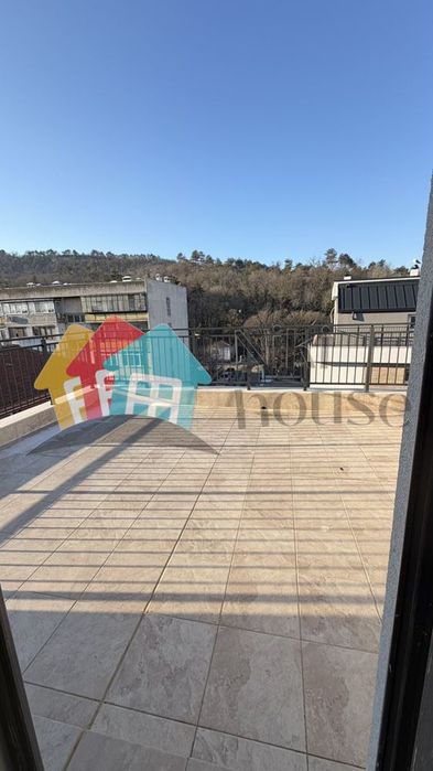 2-стаен в Варна-Аспарухово площ 150 кв.м.