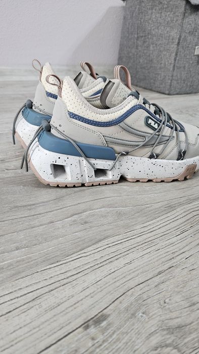 Маратонки Fila- 37номер