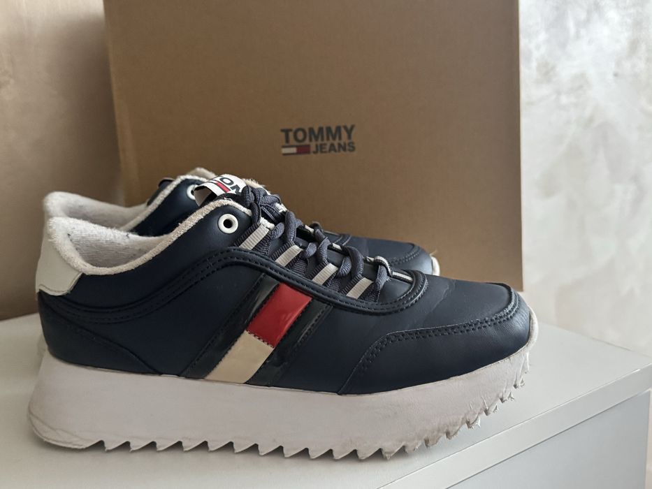 Дамски маратонки Tommy Jeans, 37 номер
