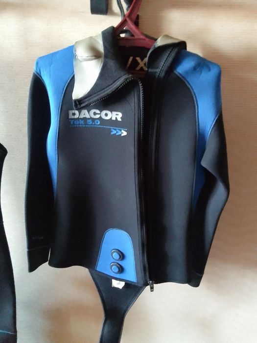 Гидрокостюм для дайвинга