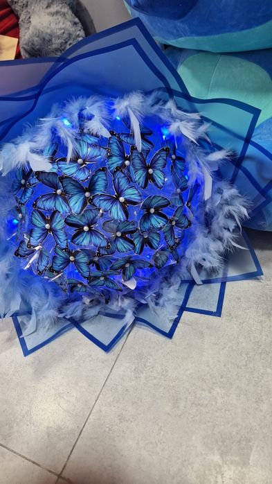 Букет из бабочек и шарик.. игрушки вариант ест buketlar  shar.oyinchoq